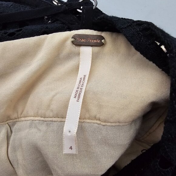 Free People 4 Mini Dress Black Lace Overlay Boho Going Out Event Babydoll V Neck - Picture 6 of 7